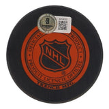Norm Ullman Signed Detroit Red Wings Logo Puck (Beckett) NHL HOF 1982 / Center