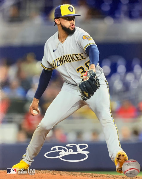 Brewers DEVIN WILLIAMS Signed 8x10 Photo #13 AUTO - 2020 NL Rookie of the Year
