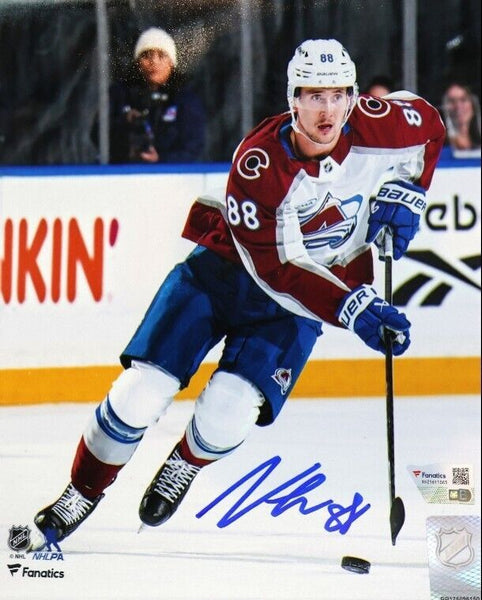 Martin Necas Autographed 8x10 Colorado Avalanche (White Jersey2) ActionPhoto