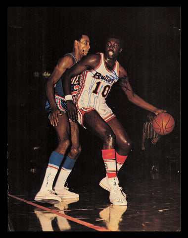 Earl Monroe & Dave Bing Autographed Signed 8x11 Magazine Photo SKU #237741