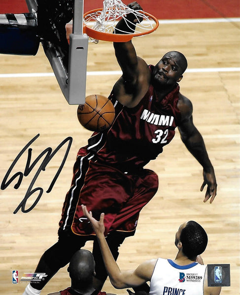 Shaquille O'Neal Autographed Miami Heat 8x10 Photo Beckett Witnessed