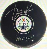 Jari Kurri Signed Edmonton Oilers Logo Puck Inscribed "HOF 2001" (Schwartz COA)