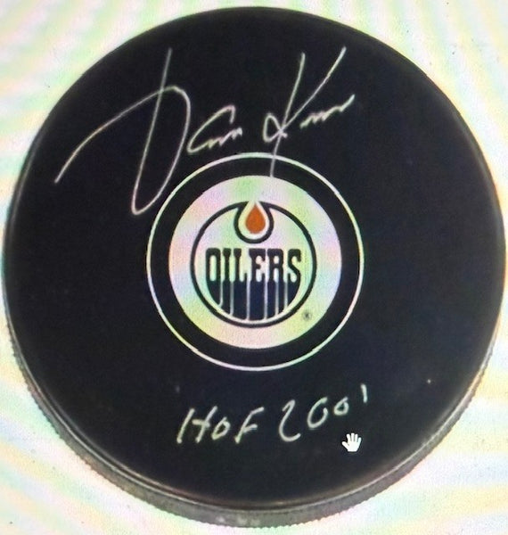 Jari Kurri Signed Edmonton Oilers Logo Puck Inscribed "HOF 2001" (Schwartz COA)
