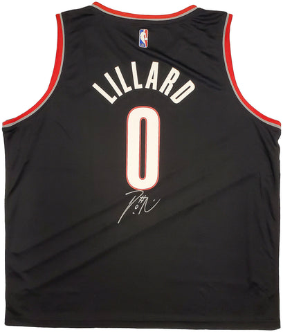 TRAIL BLAZERS DAMIAN LILLARD AUTOGRAPHED BLACK FANATICS JERSEY BECKETT 196413