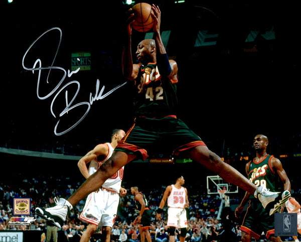 Seattle Supersonics VIN BAKER #42 Signed 8x10 Photo #1 AUTO - 4 x All Star