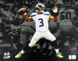 RUSSELL WILSON AUTOGRAPHED FRAMED 16X20 PHOTO SEAHAWKS 1ST GAME RW 200372