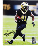 Alvin Kamara Signed New Orleans Saints Unframed 8x10 Color NFL Photo - Running