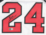 Noa Essengue Signed Bulls Jersey (Beckett) Chicago 2025 1st Round Pk #12 Overall