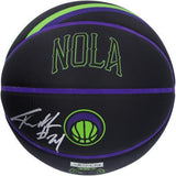 Jordan Hawkins Pelicans Autographed Wilson 2023-24 City Collector Basketball