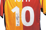 Francesco Totti Signed A. S Roma Soccer Jersey (Beckett) Attacking Midfielder
