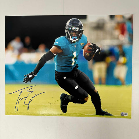 Autographed/Signed Travis Etienne Jr Jaguars 16x20 Photo BAS COA