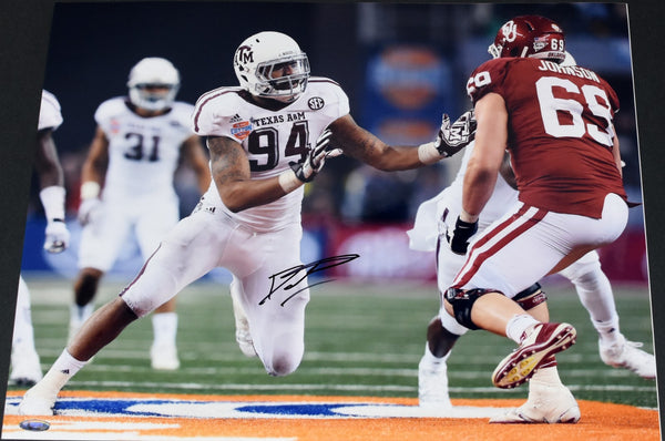DAMONTRE MOORE AUTOGRAPHED SIGNED TEXAS A&M AGGIES 16x20 PHOTO TRISTAR