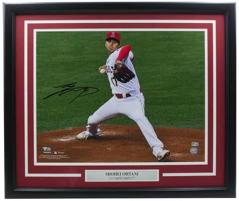Shohei Ohtani Signed Framed Los Angeles Angels 16x20 Pitching Photo MLB Fanatics