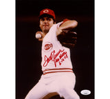 Tom Seaver Signed Cincinnati Red Unframed 8x10 MLB Pitching Photo -No Hitter