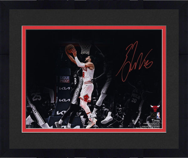 Framed Zach LaVine Chicago Bulls Signed 11x14 Reverse Layup Spotlight Photo