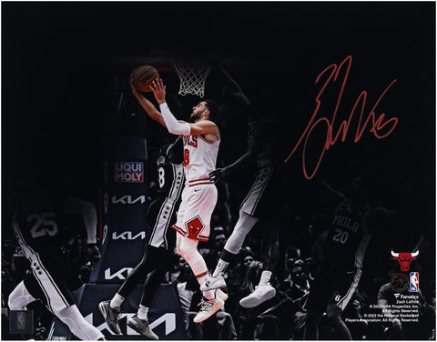 Zach LaVine Chicago Bulls Signed 11x14 Reverse Layup Spotlight Photo