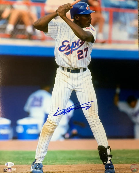Montreal Expos HOFer VLADIMIR GUERRERO Signed 16x20 Action photo #2 AUTO - BCA