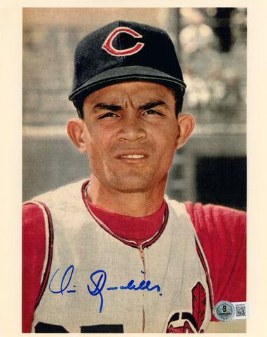 Vic Davalillo Autographed/Signed Cleveland Indians 8x10 Photo Beckett 57433