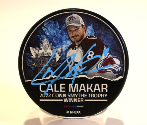 Cale Makar Autographed Puck w/ Player Picture & 2022 Conn Smythe Trophy Winner