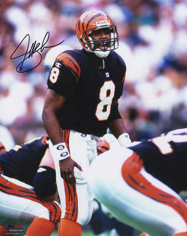 Jeff Blake Signed Bengals Black Jersey Action 8x10 Photo - (SCHWARTZ SPORTS COA)