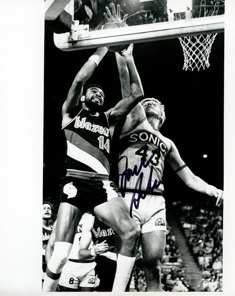 Jack Sikma Autographed Signed 8x10 Photo Seattle Supersonics MCS Holo #70258