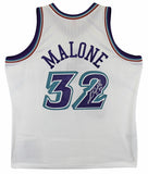 Jazz Karl Malone Signed 1996-97 White Mitchell & Ness Swingman Jersey BAS Wit