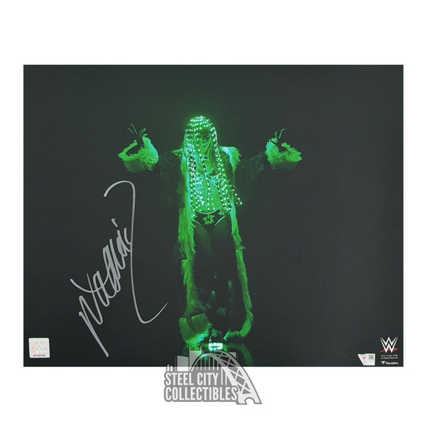 Naomi Autographed WWE 16x20 Wrestling Photo - Fanatics (Green Glow)