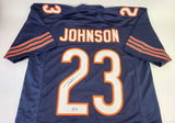Roschon Johnson Signed Chicago Bears Jersey (Beckett) 2023 Draft Pk / Texas R.B.