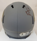 BRIAN URLACHER "HOF 18" SIGNED CHICAGO BEARS SLATE SPEED MINI HELMET BECKETT