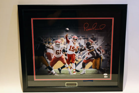 Patrick Mahomes Autographed 16x20 Framed Photo -- Kansas City Chiefs | JSA COA