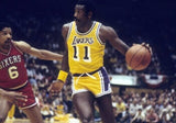 Bob McAdoo Signed Los Angeles Lakers Home Jersey (JSA COA) NBA Hall of Fame 2000