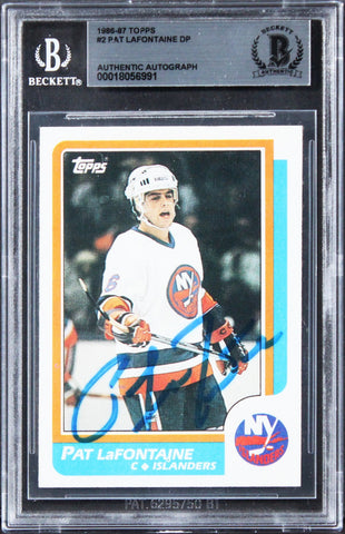 Islanders Pat LaFontaine Authentic Signed 1986 Topps #2 Card BAS Slabbed
