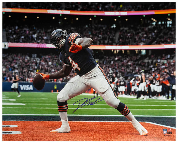 D'Andre Swift Signed Bears Touchdown Celebration 16x20 Photo - (SCHWARTZ COA)
