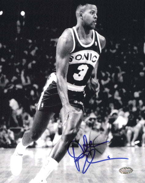 Dale Ellis Autographed Signed 8x10 Photo Seattle Supersonics MCS Holo #87323