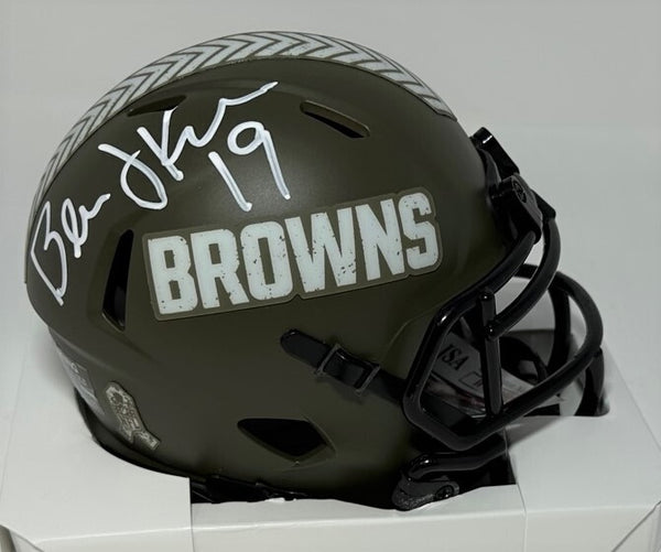 Browns BERNIE KOSAR Signed Riddell SALUTE TO SERVICE Speed Mini Helmet AUTO JSA