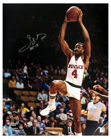 Sidney Moncrief Signed Bucks White Jersey Action 16x20 Photo w/HOF'19 - (SS COA)