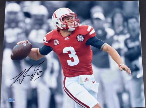 TAYLOR MARTINEZ AUTOGRAPHED SIGNED NEBRASKA CORNHUSKERS 16x20 PHOTO COA