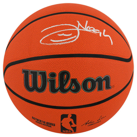 Joakim Noah Signed Wilson Indoor/Outdoor NBA Basketball - (SCHWARTZ SPORTS COA)