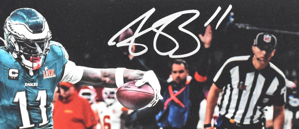 AJ Brown Autographed Philadelphia Eagles 8x10 Spotlight Photo - Becket ...