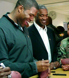 Michael Strahan Signed New York Giants Official NFL Wilson Football (Beckett)