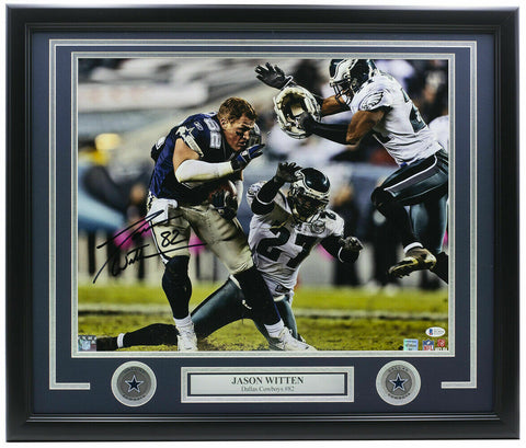 Jason Witten Signed Framed Dallas Cowboys 16x20 Football Photo BAS ITP