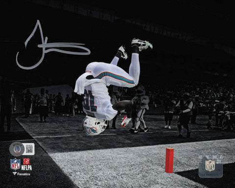 Tyreek Hill Autographed 8x10 Photo Dolphins Backflip (Smudged) Beckett 1W106235