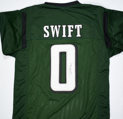 D'Andre Swift Autographed Green Pro Style Jersey - Beckett W Hologram *Black