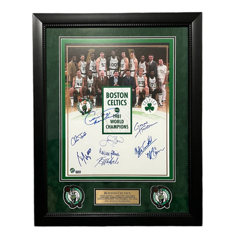 1981 Boston Celtics World Champions Autographed 16x20 Photo Framed To 23x27