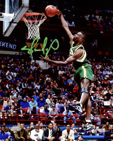 SHAWN KEMP AUTOGRAPHED 8X10 PHOTO SEATTLE SUPERSONICS SLAM DUNK MCS HOLO 202437