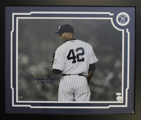 Mariano Rivera Autographed New York Yankees Framed 16x20 Photo JSA 38843