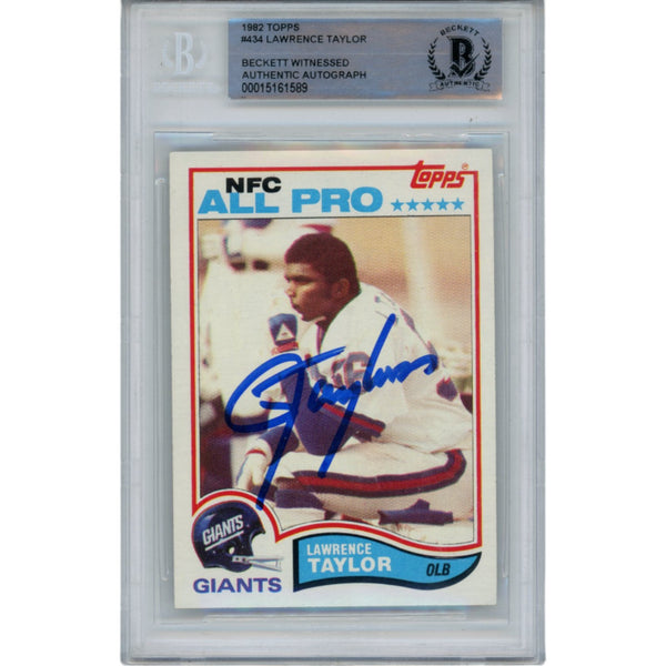 Lawrence Taylor Autographed 1982 Topps #434 Slabbed Trading Card Beckett 49388