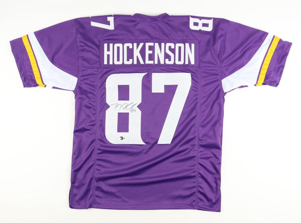 T. J. Hockenson Signed Minnesota Vikings Jersey (Beckett) 2019 1st Rnd Pck/ Iowa
