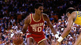 Ralph Sampson Signed Houston Rockets Jersey (Beckett) HOF 2012 / 4xAll Star Cntr