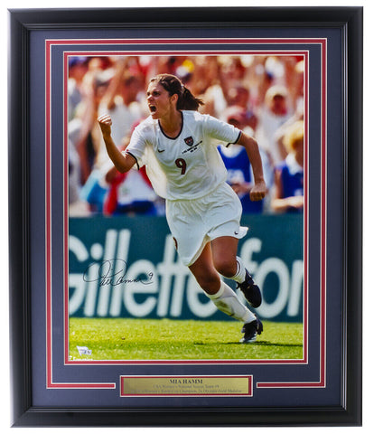 Mia Hamm Signed Framed 16x20 Team USA Soccer Photo Fanatics